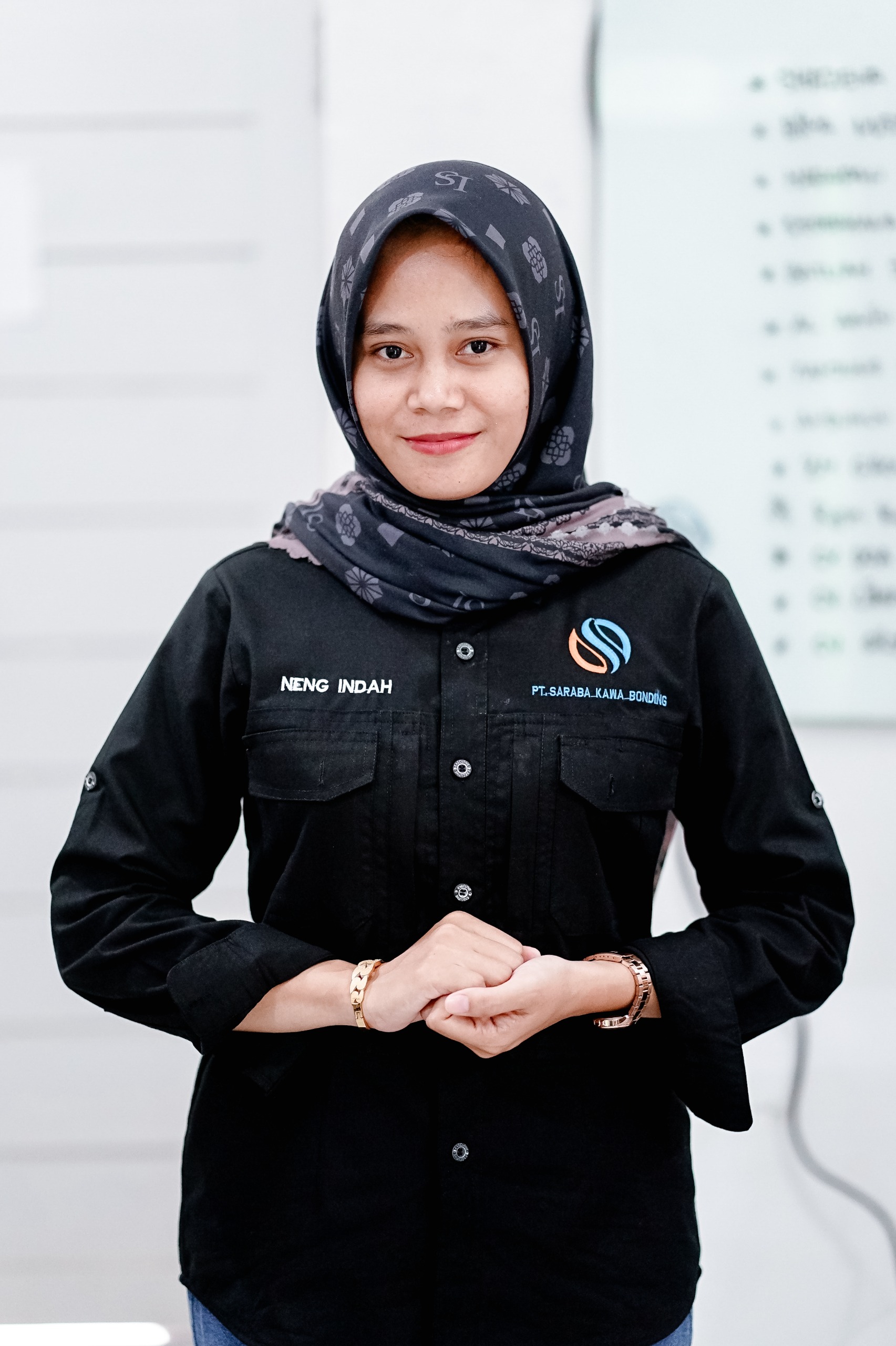 Neng Indah